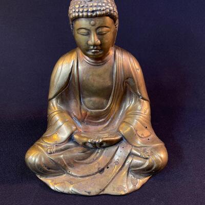 A small cast Gilt Bronze Seated Shakyamuni Buddha