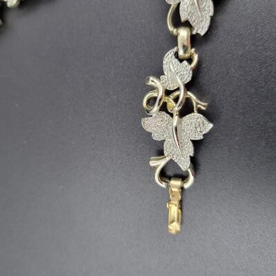 VINTAGE SARAH COVENTRY IVY NECKLACE AND BRACELET SET