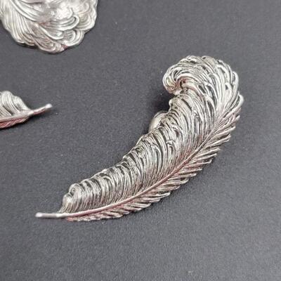 VINTAGE SARAH COVENTRY SILVER METAL FEATHER EARRING & BROOCH SET