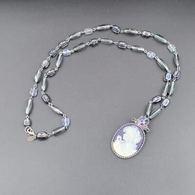 WORTHINGTON PURPLE CAMEO BEADED NECKLACE