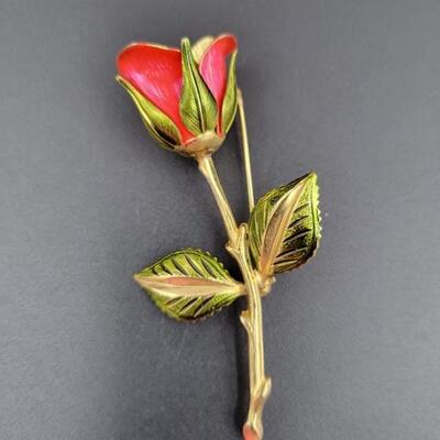 METAL ROSE BROOCH