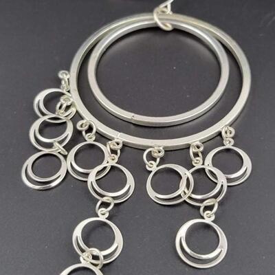 METAL CIRCLE DANGLE EARRINGS