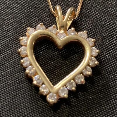 14k Gold Heart Pendant with approx. 20 Diamonds and 16â€ Necklace