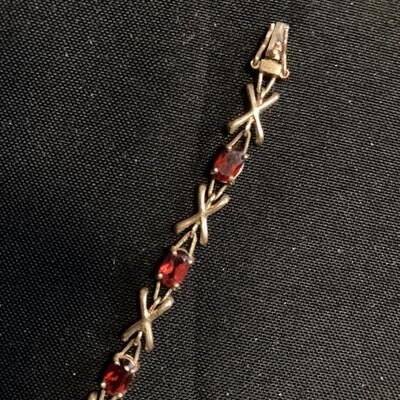 10k Gold Bracelet with Ruby Red Stones 7.5”