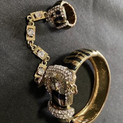 Bondage Jewelry with Bracelet and Ring â€œBuckleâ€ Style
