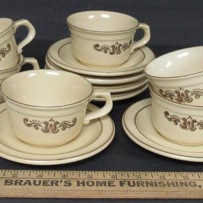 6 Pfaltzgraff Village Pattern Cup and Saucer Sets
