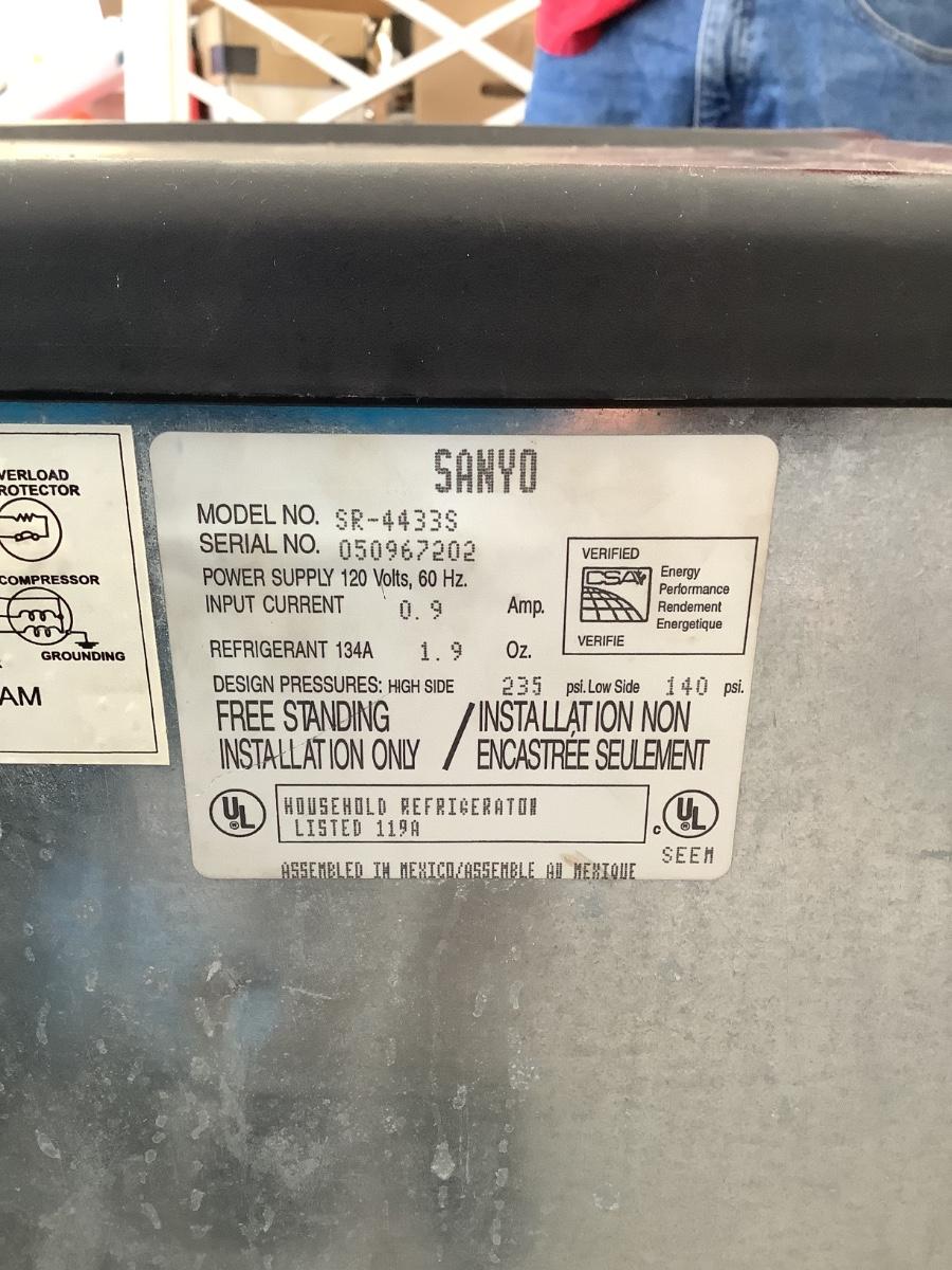 T923 SANYO Stainless Steel Mini Refrigerator