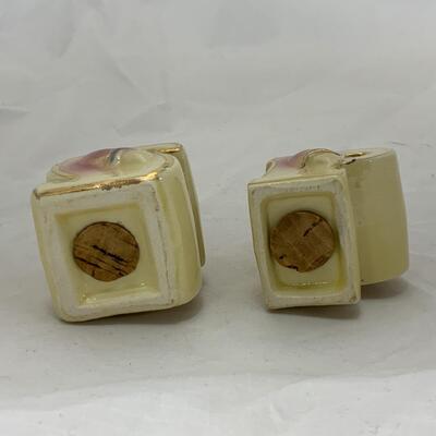 -37- SHAWNEE | 1940s Little Chef | Salt and Pepper Shakers | Gold Accent
