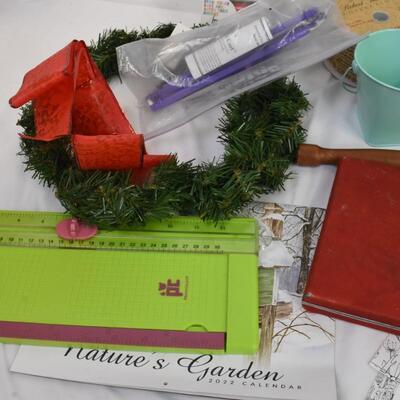 Crafts Lot: Yellow & Green Wreaths, Frame, Shrink Art Kit, Coloring Book Page
