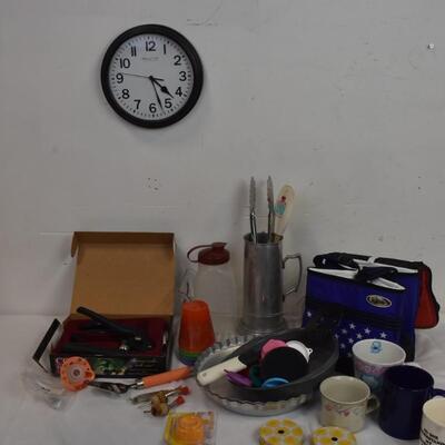 Kitchen Lot Mugs, Pie Trays, Cork Butler Bottle Opener, Cups, Lunchbox, etc
