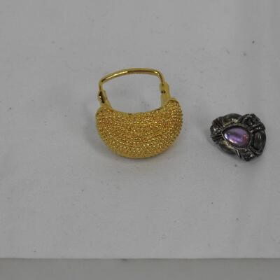 6 pc Costume Jewelry: 4 Pairs of Earrings, 2 Pins(?)