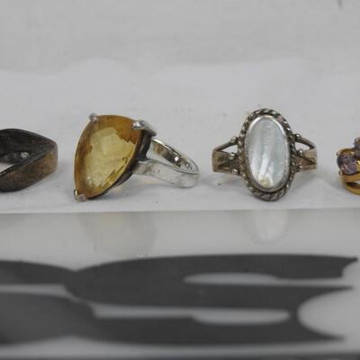 8 Rings Costume Jewelry: Black Stones, Clear, Purple Yellow Stones, etc