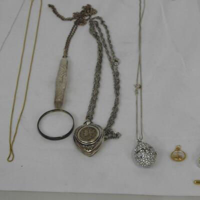 8 pc Costume Jewelry: Necklaces: Magnifying Glass, Lockets, Pendants