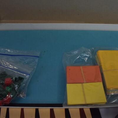 Game/puzzle lot: Monopoly (Vintage?) Dominoes, Ceaco & Majestic puzzles