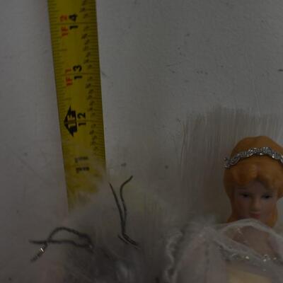 3 Tree top Angels, (2) light up, strand of white lights--WORKS