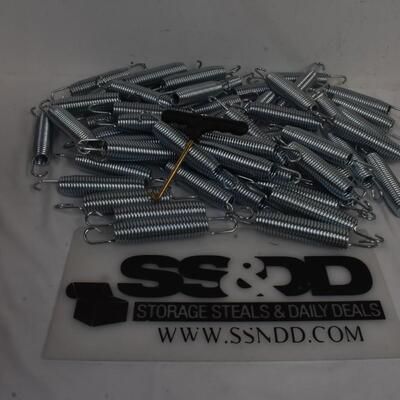 Trampoline NEW 6 inch springs & spring puller: 57 springs total