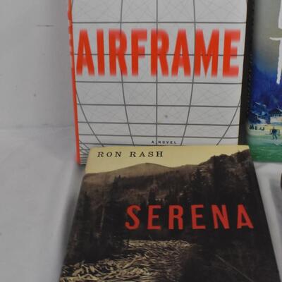 4 Book lot: Michael Crichton's Airframe-Speed of Light, 1 book, autographed