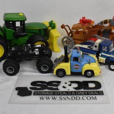 6 pc Toy truck lot:Tomy John Deere tractor, Fisher Price, Nylint tow truck