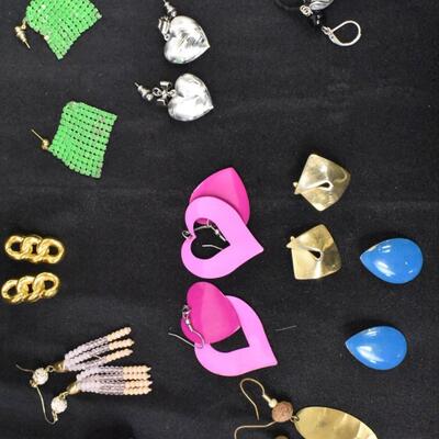 50+ Plus Pairs, Mixed Earring Lot, Assorted Colors and Styles, Good Condition Costume Jewelry