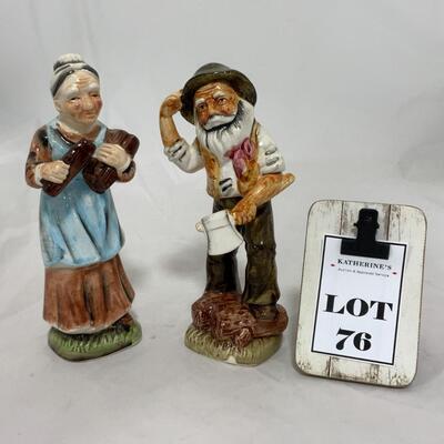 -76- VINTAGE | Hard Working Older Couple | Porcelain