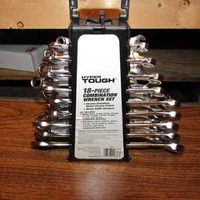 LOT 43  NEW 18 PC COMBO WRENCH SET, PUNCH & CHISEL SET, MULTIMETER & UTILITY HACKSAW