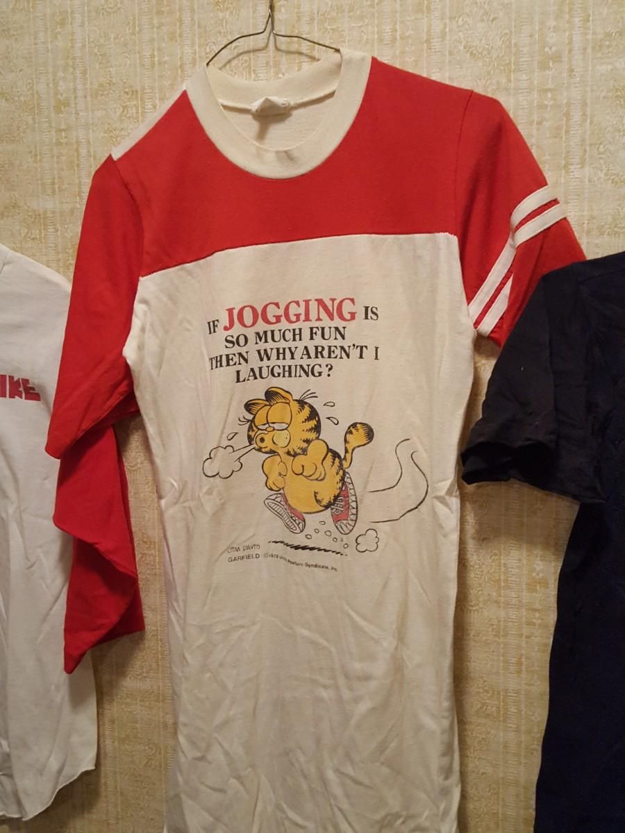 Vintage 1970s Garfield Sneakers Jogging White Red Long Sleeve Shirt Tee ...