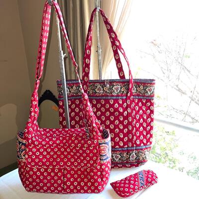 Lot 69 Vera Bradley 3pc Set Red Floral Large Tote Purse Eyeglass Case