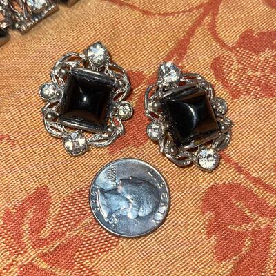 Lot 83 Vintage Costume Jewelry Set Bracelet & Earrings Black with Rhinestones