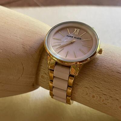 Lot 85 Anne Klein Ceramic Fashion Watch Gold & Pink Water Resistant