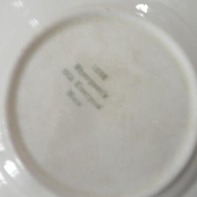 LOT 42   CHINA  PIECES