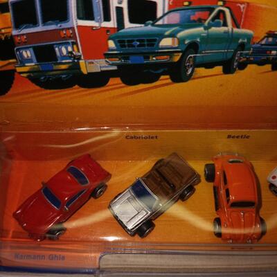 Micro Machines #5 VOLKSWAGENS 1996 Vintage Galoob VW Beetle Cabriolet Microbus