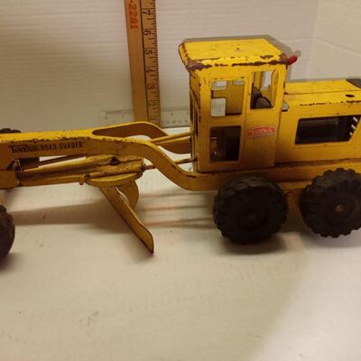 Tonka Toys Road Grader 1960s - Pressed Steel, Fair Condition