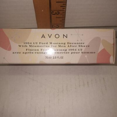 1964 1/2 Ford Mustang Avon Decanter In Box