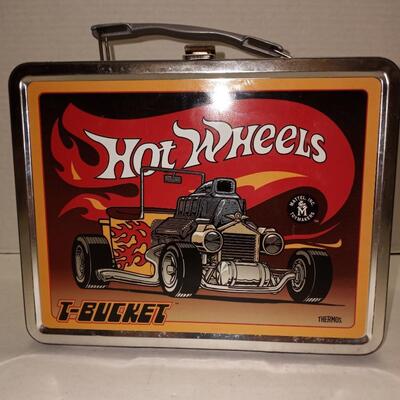 Vintage ~ 1998 Hot Wheels Lunch Box & Thermos ~ T-Bucket ~ Worlds Coolest Car Co