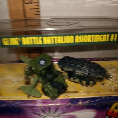 96 Microverse GI Joe Battle Battalion Assortment #1 P-40 Warhawk, Tank loose in package