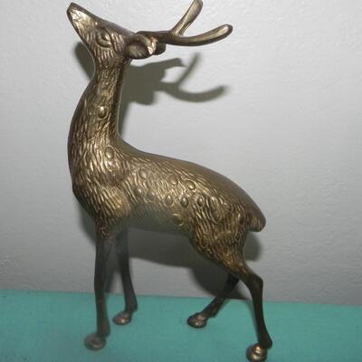 LOT 57  BRASS ITEMS