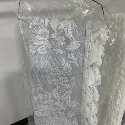 -102- Double-Sized Bed Spreads