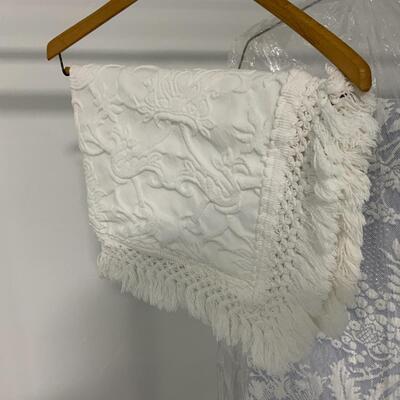 -102- Double-Sized Bed Spreads