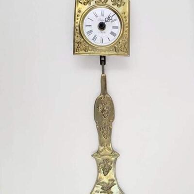 DUBUJQDOUX Aâ€™ CHAMPON BATTERY OPERATED CLOCK