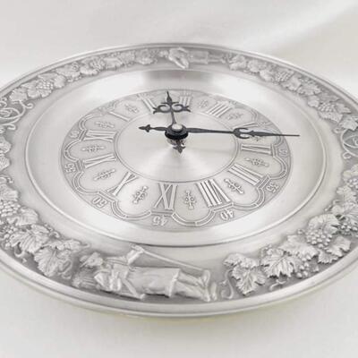 SKS ZINN BATTERY OPERATED CLOCK