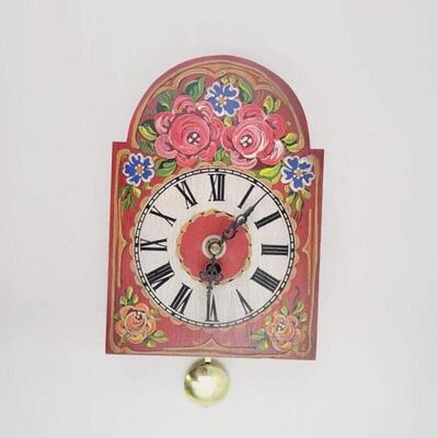 BEAUTIFUL MULTI TONED RED WOOD CLOCK - MADE IN GERMANY