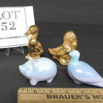 4 Small Pottery Animals