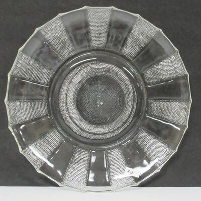 Large Round Jeanette Glass Dew Drop Round Tray