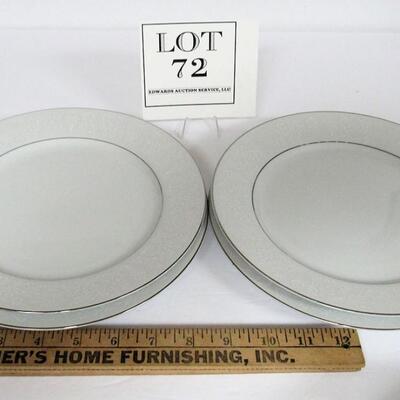 4 Crown Victoria Fine China Love Lace 9" Plates
