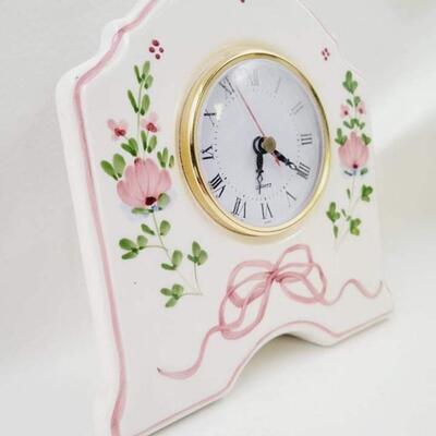 VINTAGE BEAUTIFUL TABLE CLOCK WITH PINK FLOWERS
