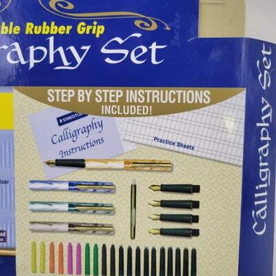 NEW CALLIGRAPHY SET