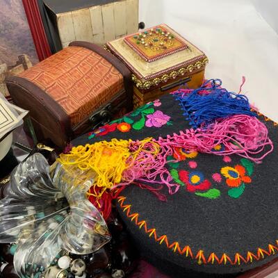 -126- Miscellaneous Tray Filled with Smalls