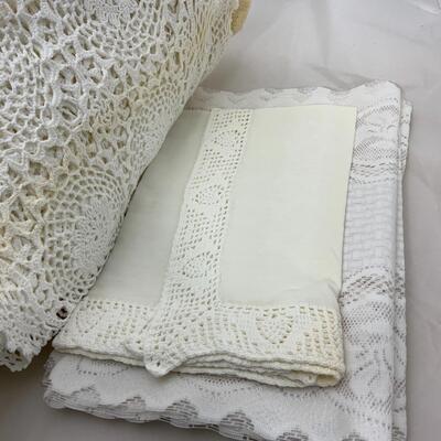 -128- Rectangular and Square Doilies