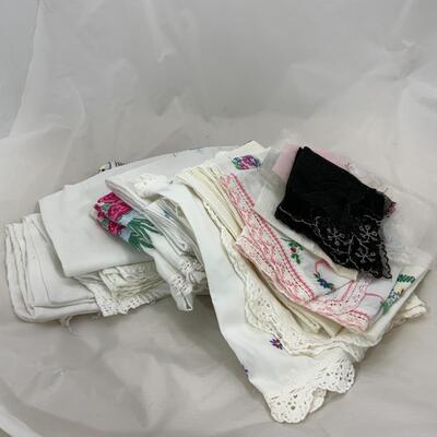 -130- Pillowcases | Doilies | Handkerchiefs