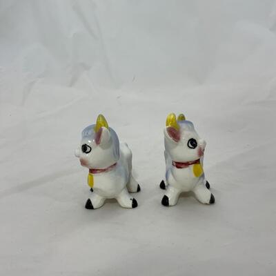 -138- Vintage Kitschy Cows | Made in Japan